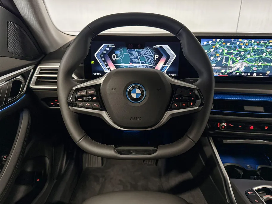 BMW i4 eDrive35 70 kWh