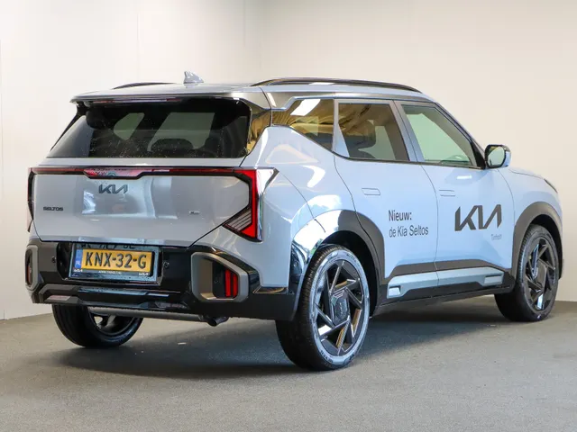 Kia Seltos 1.6 GDi Hybrid X-Line
