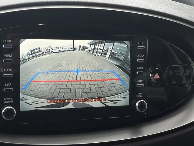 Toyota Aygo X 1.0 VVT-i MT first Edition | Stoelverwarming