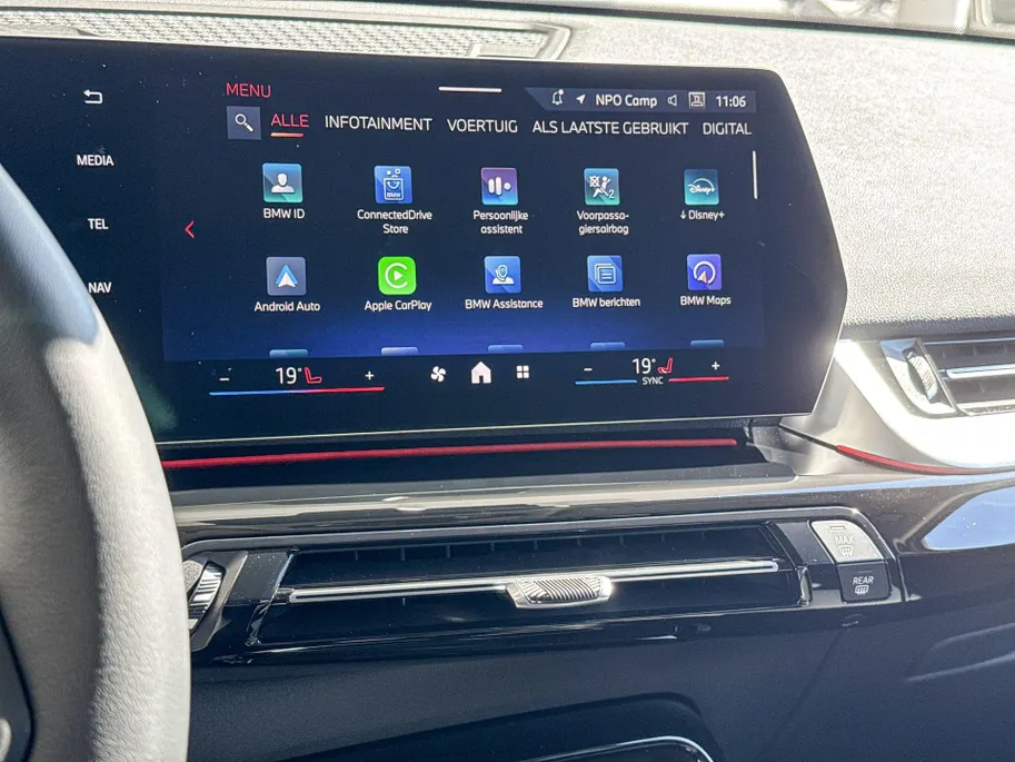 BMW iX2 eDrive20 67 kWh