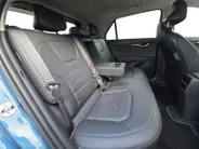 Kia Niro EV Edition Advanced 64.8 kWh Accu 100% | 1e Eigenaar | Dealer onderhouden | Cruise Control Adaptief | Stoelverwarming | Camera | Apple Carplay & Android Auto | Leder | Fabrieksgarantie t/m 28-3-2031 + 3x 1 jaar* | NAP