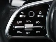 Mercedes-Benz EQA 250 Business Solution Luxury 67 kWh l Stoelverwarming l Achteruitrij camera l Ambiente lichtpakket l Memory