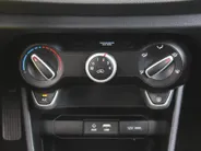 Kia Picanto 1.0 CVVT ComfortLine Navigator | Camera | Navi | Airco | Dealeronderhouden | Apple CarPlay/Android Auto | All seasons |