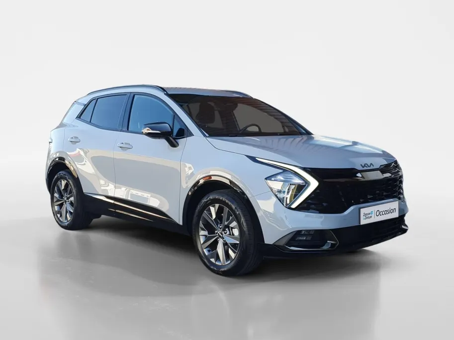 Kia Sportage 1.6T Hybrid Dark Edition | Trekhaak | Lederen bekleding | Stoel en stuurverwarming | Elektrisch verstelbare voorstoelen | Navigatie | Camera |