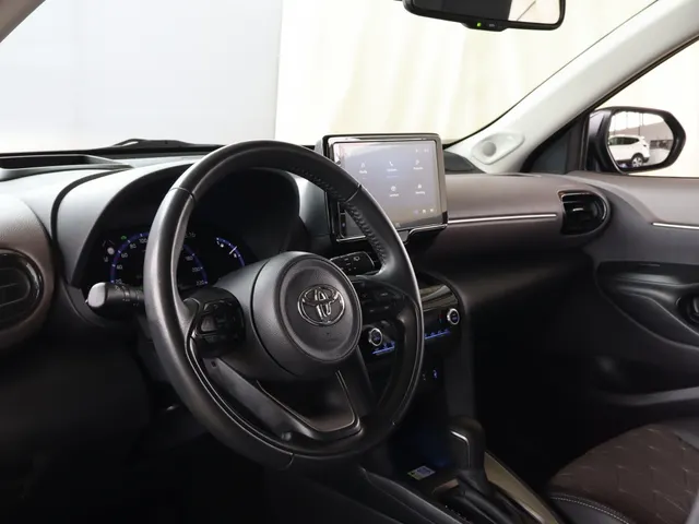 Toyota Yaris Cross 1.5 Hybrid Executive | JBL | Head-Up