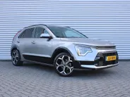 Kia Niro 1.6 GDi Hybrid ExecutiveLine | Stuur-/stoelverwarming + ventilatie | Leer | Schuifdak | 18' LM | Camera | Cruise adapt. | HUD | Elek. stoelverstelling |