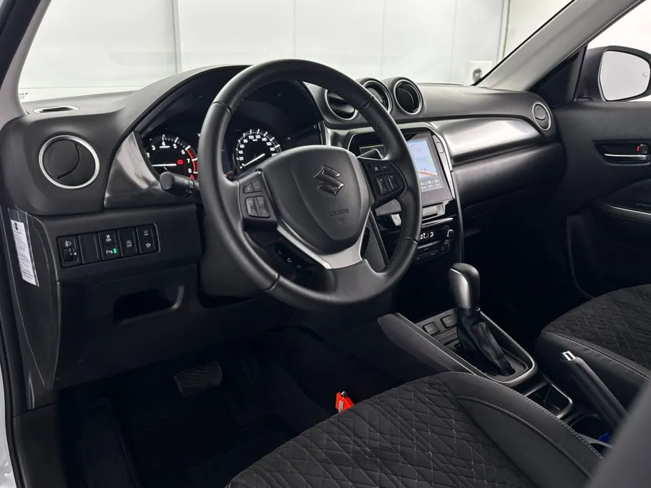 Suzuki Vitara 1.4 Boosterjet Smart Hybrid Style Automaat | Leder/Alcantara | Adaptieve Cruise Control | Apple Carplay/Android Auto