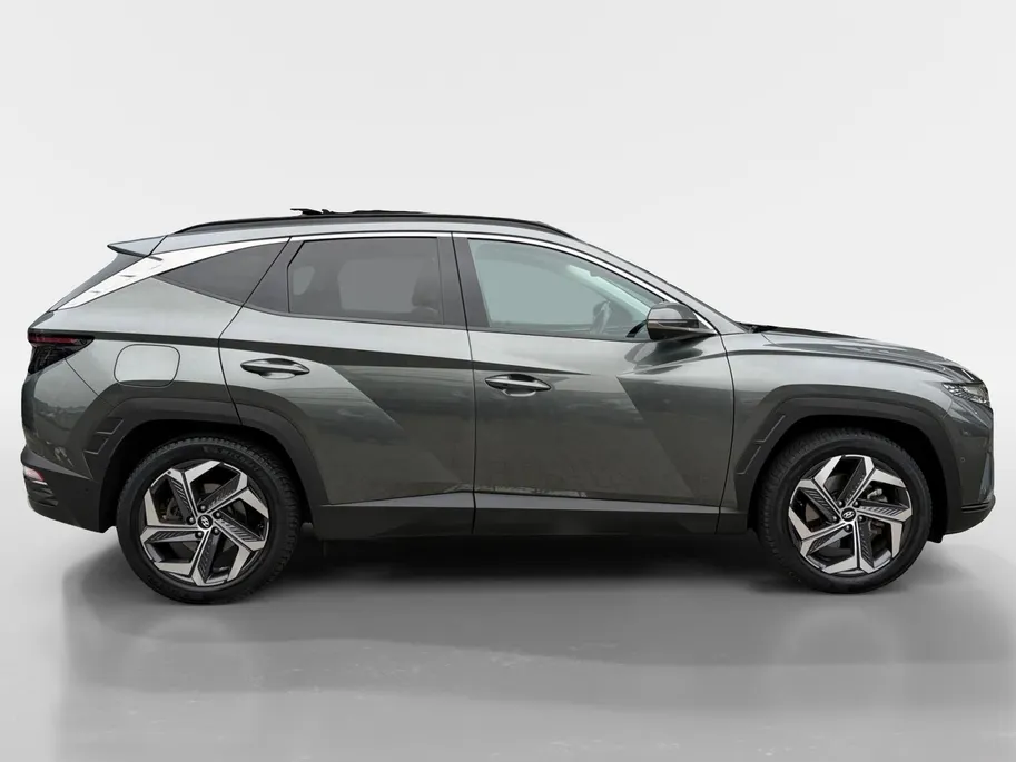 Hyundai Tucson 1.6 T-GDI PHEV Premium Sky 4WD | Zeer nette auto | Full Option | Open dak | 360 graden camera | Dealer onderhouden | Hyundai Rotterdam - Noord |
