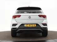 Volkswagen T-Roc 1.5 TSI 150pk DSG Sport Apple/Android Car Play · Elek. Achterklep · Stoelverwarming · Cruise Control · Navigatie ·