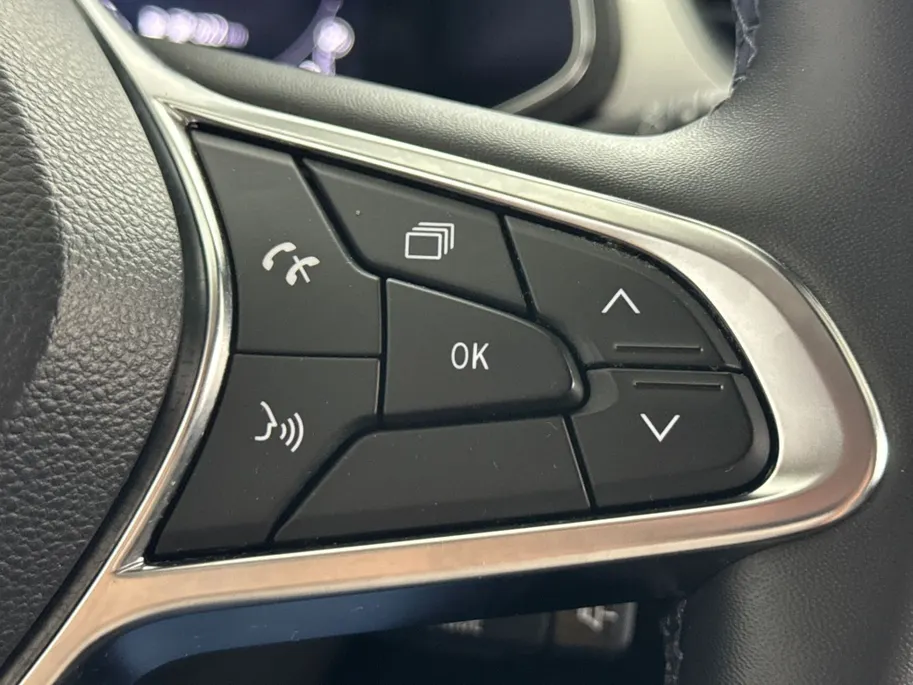 Renault Captur 1.6 E-Tech PHEV 160 Intens | Groot Scherm + Navigatie | Parkeercamera | Cruise Control