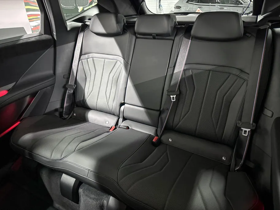 BMW iX3 40 eDrive