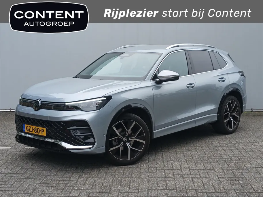 Volkswagen Tiguan 1.5 eTSI 150pk DSG-7 R-Line Business + Elekt. Trekhaak Wegklapbaar / Origineel Nederlands /
