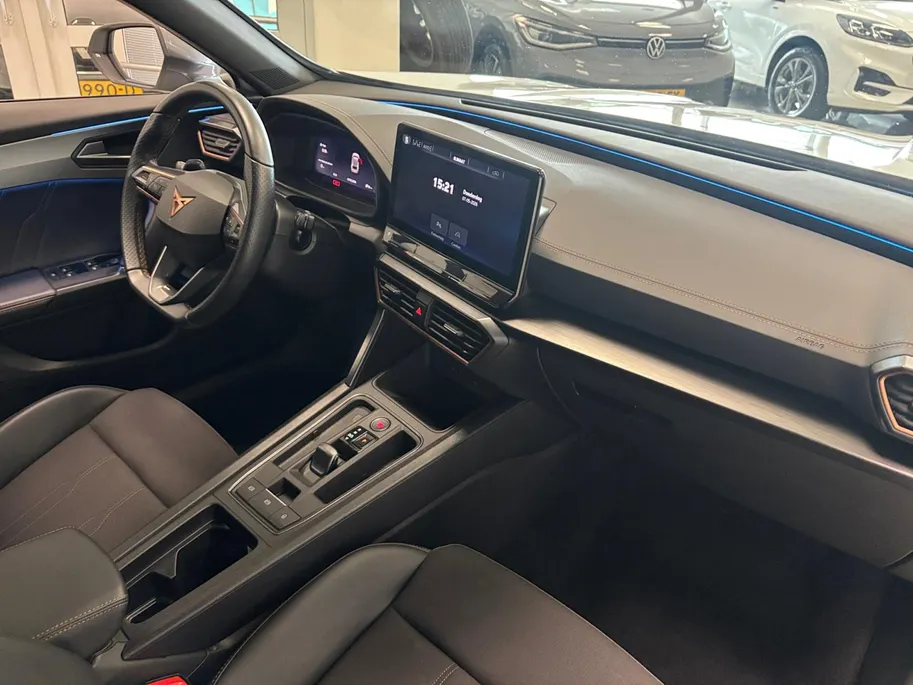 CUPRA Formentor 1.4 TSI | e-HYBRID | BUSINESS ED. | 18'' VELGEN | SPORTSTOELEN |