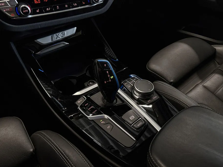 BMW iX3 High Executive 80 kWh