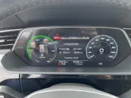 Audi e-tron e-tron 50 quattro Launch edition 71 kWh | SOH 86% | Trekhaak | Elek. stoelverstelling | Navi | Camera