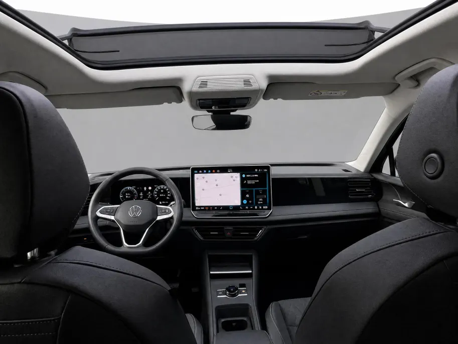Volkswagen Tiguan 1.5 204pk DSG eHybrid Life Edition · Panoramadak · Camera · Wegklapbare Trekhaak ·  Apple/Android Car Play · Navigatie · 18'' Inch ·