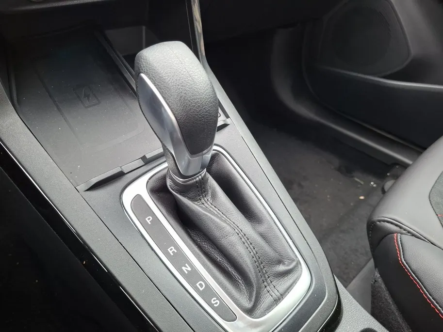 Ford Puma 1.0 EcoBoost Hybrid ST-Line X | !gratis automaat! |Driver assistancepack | Winterpack | 18'Lichtmetaal | B&O Audio | 360Camera | Adaptive Cruisecontrol | Dodehoekdetectie | El. Achterklep | Nieuw te bestellen! |