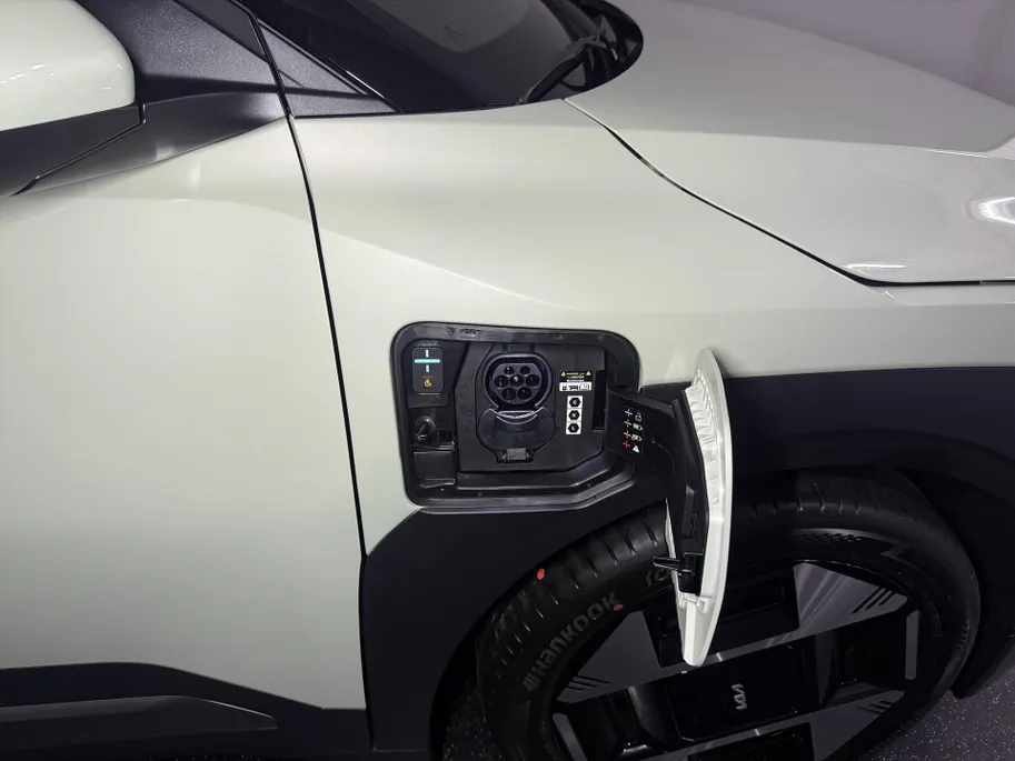 Kia EV3 81,4 kWh 204pk Plus Advanced STAAT IN BESTELLING