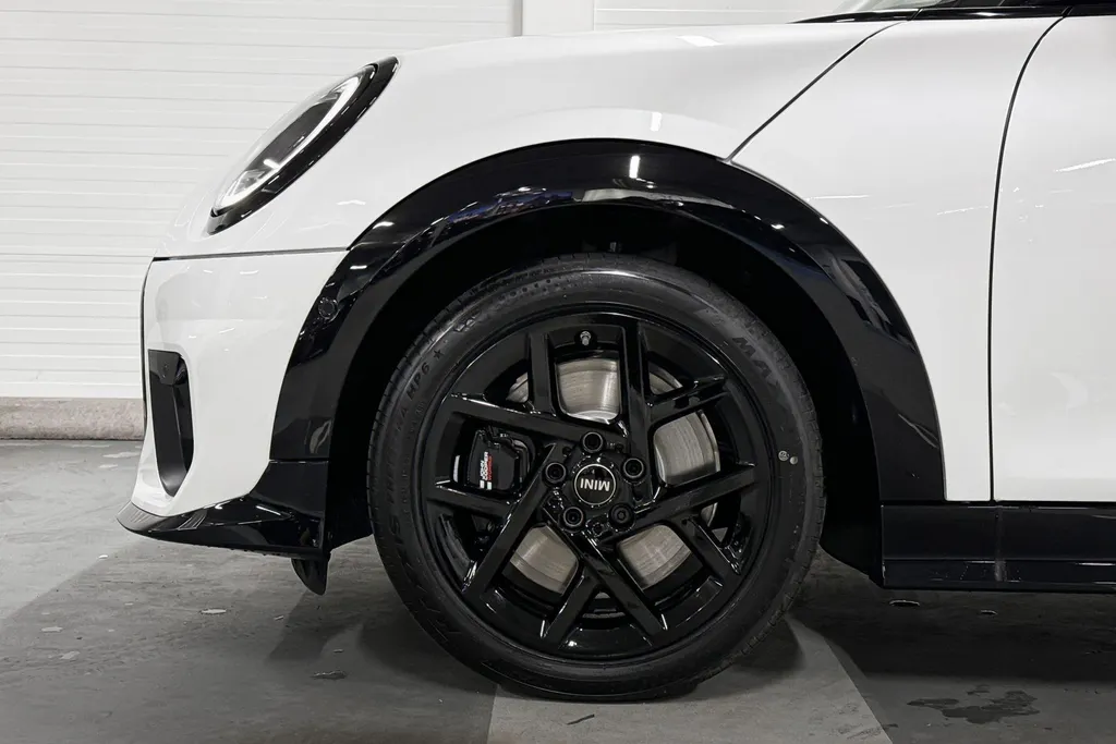 MINI Cooper Cabrio C John Cooper Works