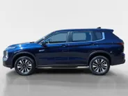 Mitsubishi Outlander 2.4 PHEV Pure | Showroomvoorraad model met 5.000 euro korting bij levering voor 30-6-2026  |Navigatie | Airco/ECC | L.M.Velgen | 8 jaar garantie