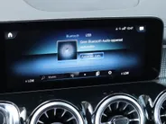 Mercedes-Benz EQB 250 AMG Line 7p. 67 kWh l Keyless l Stoelverwarming l Ambiente lichtpakket