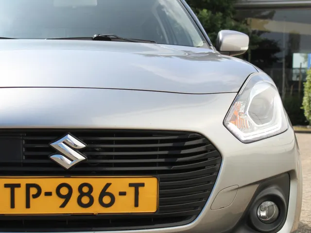 Suzuki Swift 1.2 Stijl Smart Hybrid | Navi | Cruise | Clima | Camera | Trekhaak