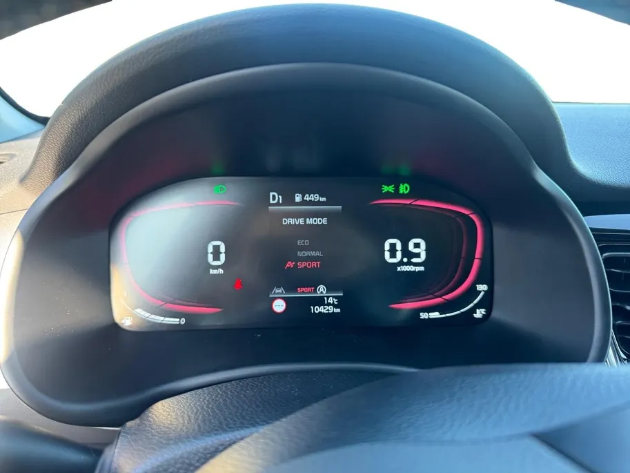 Kia Stonic DynamicLine Automaat | Navi | Clima | Camera | Cruise Control | LM Velgen | Apple Carplay | Android Auto