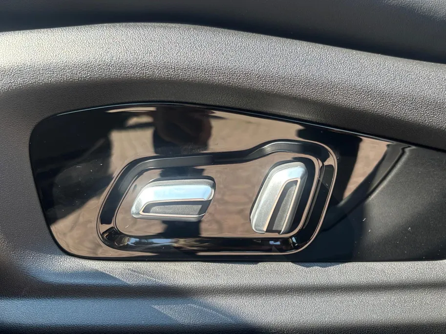 Omoda 5 SHS 1.5 T-GDi SHS-H Premium *Automaat*Navi+360Camera*Lederen Bekleding*SNEL LEVERBAAR!