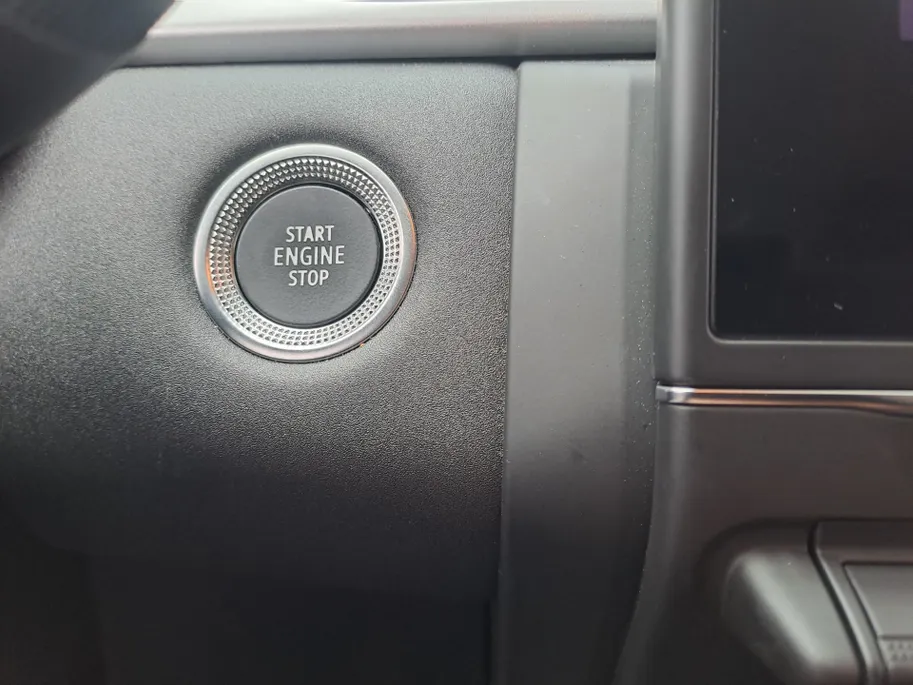 Renault Captur 1.0 TCe 90 Zen | Navigatie | Camera | Sensoren | Rijstrooksensor met correctie | Airco | Apple Carplay/Android Auto