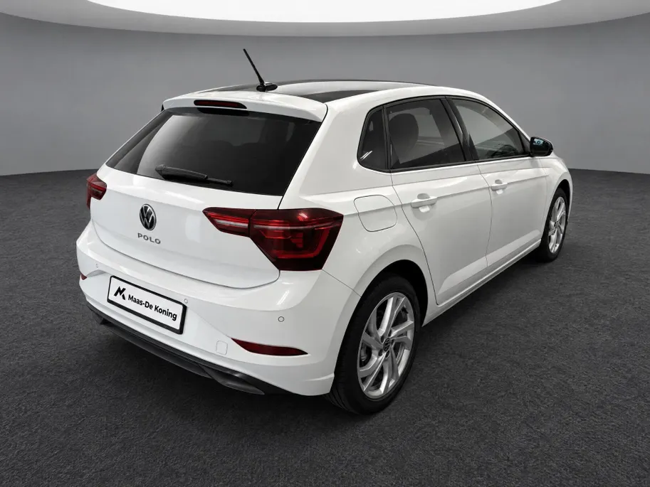 Volkswagen Polo 1.0 TSI 110pk DSG Style · Camera · Apple/Android Car Play · Navigatie · P-Sensoren · Stoelverwarming · 17'' Inch ·