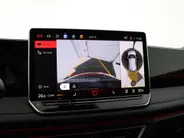 Volkswagen Tiguan 1.5 eTSI 150pk DSG R-Line Edition · 360 Camera · Apple/Android Car Play · Sfeerverlichting · Massage · Black Style · 20'' Inch ·