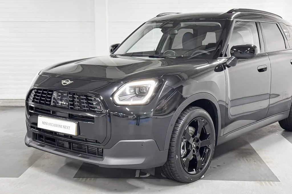 MINI Countryman C