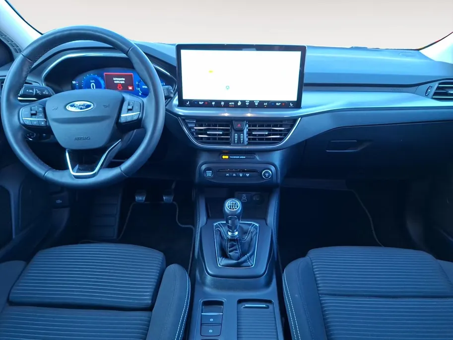 Ford Focus Wagon 1.0 EcoBoost Hybrid Titanium X | Dealeronderhouden | Stoel- stuur en voorruitverwarming | Navigatie