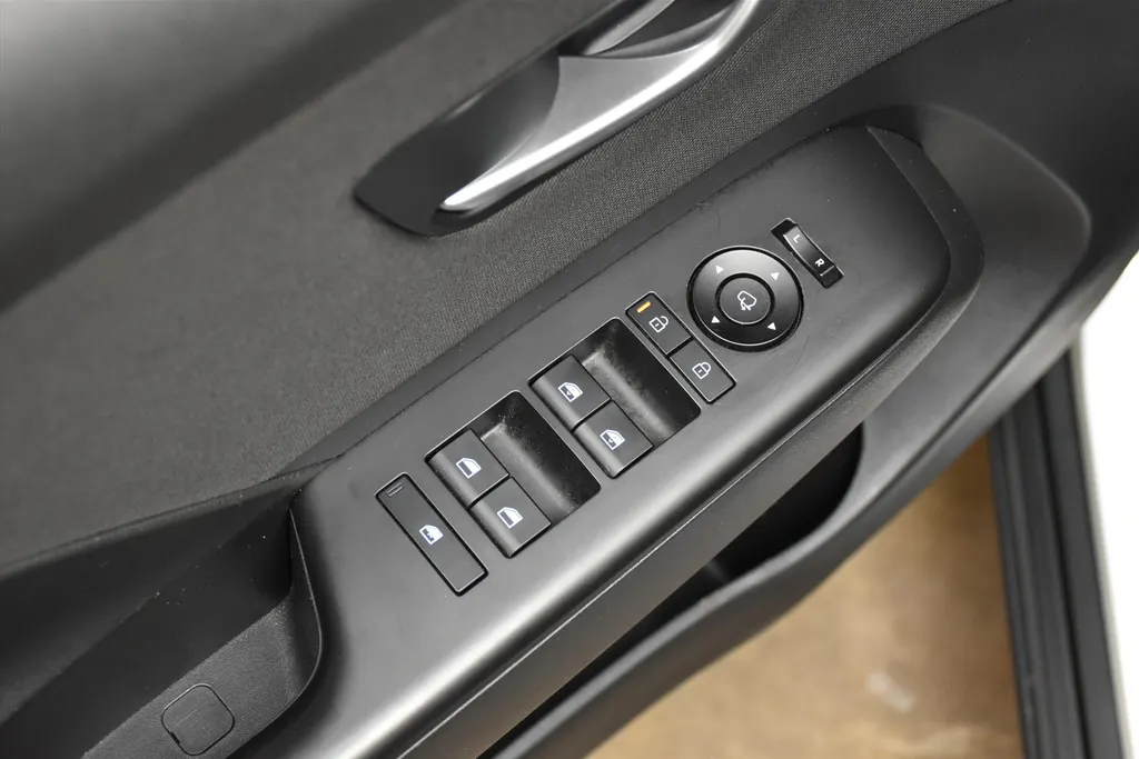 Hyundai Kona 1.6 Hybride DCT Comfort Smart | Navi + Camera