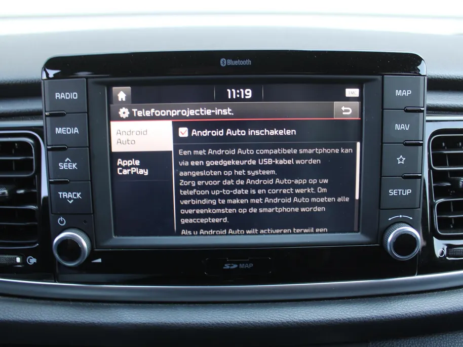 Kia Rio 1.0 TGDI ExecutiveLine | Trekhaak | Stuur-/stoelverwarming | Camera | Skai leer | 17' LM | Carplay | All seasons | Clima | Navi | Cruise |