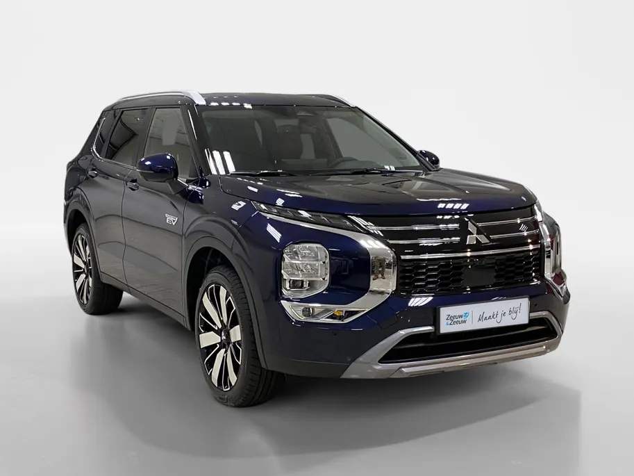 Mitsubishi Outlander 2.4 PHEV | INTENSE +| DIRECT LEVERBAAR | PRIJS INCL €6.000,- INTRODUCTIE KORTING |