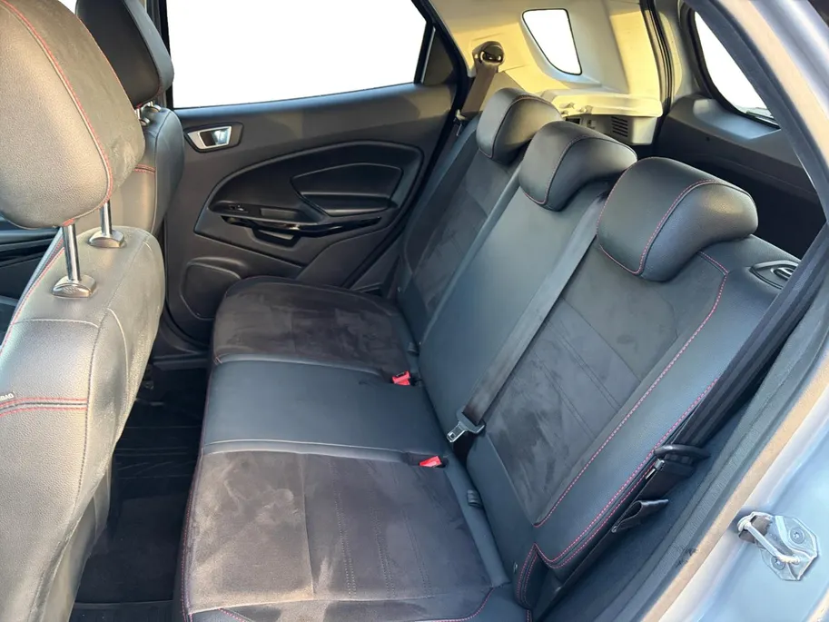 Ford EcoSport 1.0 EcoBoost ST-Line | Zwart dak | Winter Pack | Parkeersensoren | Cruise Control | Climate Control