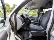 Volkswagen Transporter 2.0 TDI L2H1 Invalide uitvoering / aanpassing