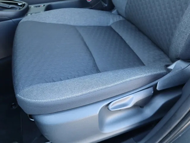 Toyota Yaris Cross 1.5 Hybrid 115 Dynamic Parkeersensoren | Stuur en stoelverwarming