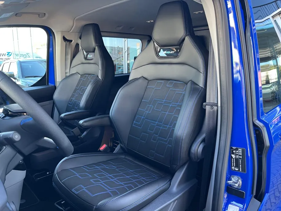 Ford E-Transit Cust. 320 L2H1 MS-RT 71 kWh DC | Te Bestellen | Uniek | Financial lease vanaf 0,99% Rente | 360 Camera | Elek. Schuifdeuren | Elek. Trekhaak | 2300KG Trekgewicht |