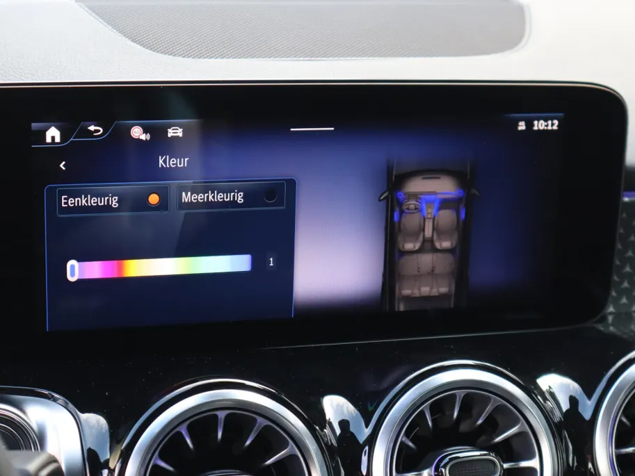 Mercedes-Benz EQB 250+ Business Solution 71 kWh Voorraadactie Voordeel € 6.000,- !!