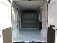 Fiat Ducato 2.2 MultiJet 120 S&S L2H2 3.0t | Airco | Cruise | Camera | Navi | 3 zits | Schuifdeur rechts |
