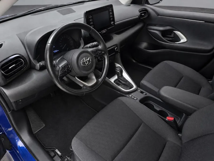 Toyota Yaris 1.5 Hybrid Active 10 jaar garantie | Dealer onderhouden | 1E EIGENAAR | HYBRIDE | ZUINIG | HOGE INSTAP | CRUISE CONTROL