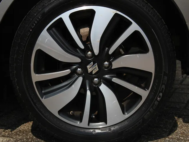 Suzuki Swift 1.2 Stijl Smart Hybrid | Navi | Cruise | Clima | Camera | Trekhaak