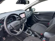 Ford Fiesta 1.0 EcoBoost Titanium 125pk | Stoel- stuur en voorruitverwarming | Navigatie via Apple Carplay & Android auto | Parkeer sensoren