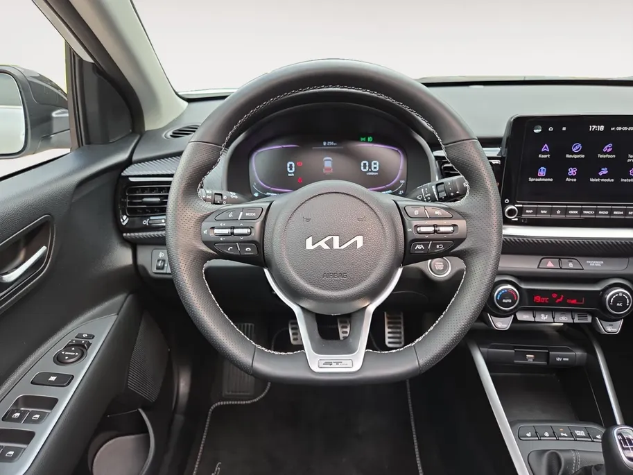 Kia Stonic 1.0 T-GDi MHEV GT-PlusLine | Hoge zit | Apple CarPlay Android Auto | Trekhaak | Stoel & stuurverwarming | Fietsendrager inclusief |