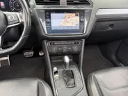 Volkswagen Tiguan Allspace 1.4 TSI Highline 7p. *Automaat*Navi*Schuif/kanteldak*Climate Control*Trekhaak*Stoelverwarming*Lederen bekleding*Parkeerhulp*Elekt. Achterklep*Vol opties!