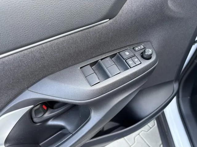 Toyota Yaris Cross 1.5 Hybrid Dynamic | Parkeersensoren | Trekhaak
