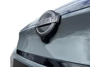 Nissan Leaf Evolve 52 kWh | NISSAN MORE 10 JAAR GARANTIE | 451 KM WLTP | 2500 EURO INRUILPREMIE | SNEL RIJDEN | BOSE | RONDOM CAMERA | CARPLAY |