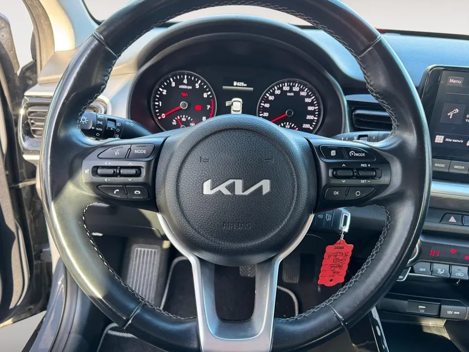 Kia Stonic 1.0 T-GDi MHEV DynamicLine | Climate Control | Camera | Cruise Control | LM Velgen | Apple Carplay | Android Auto